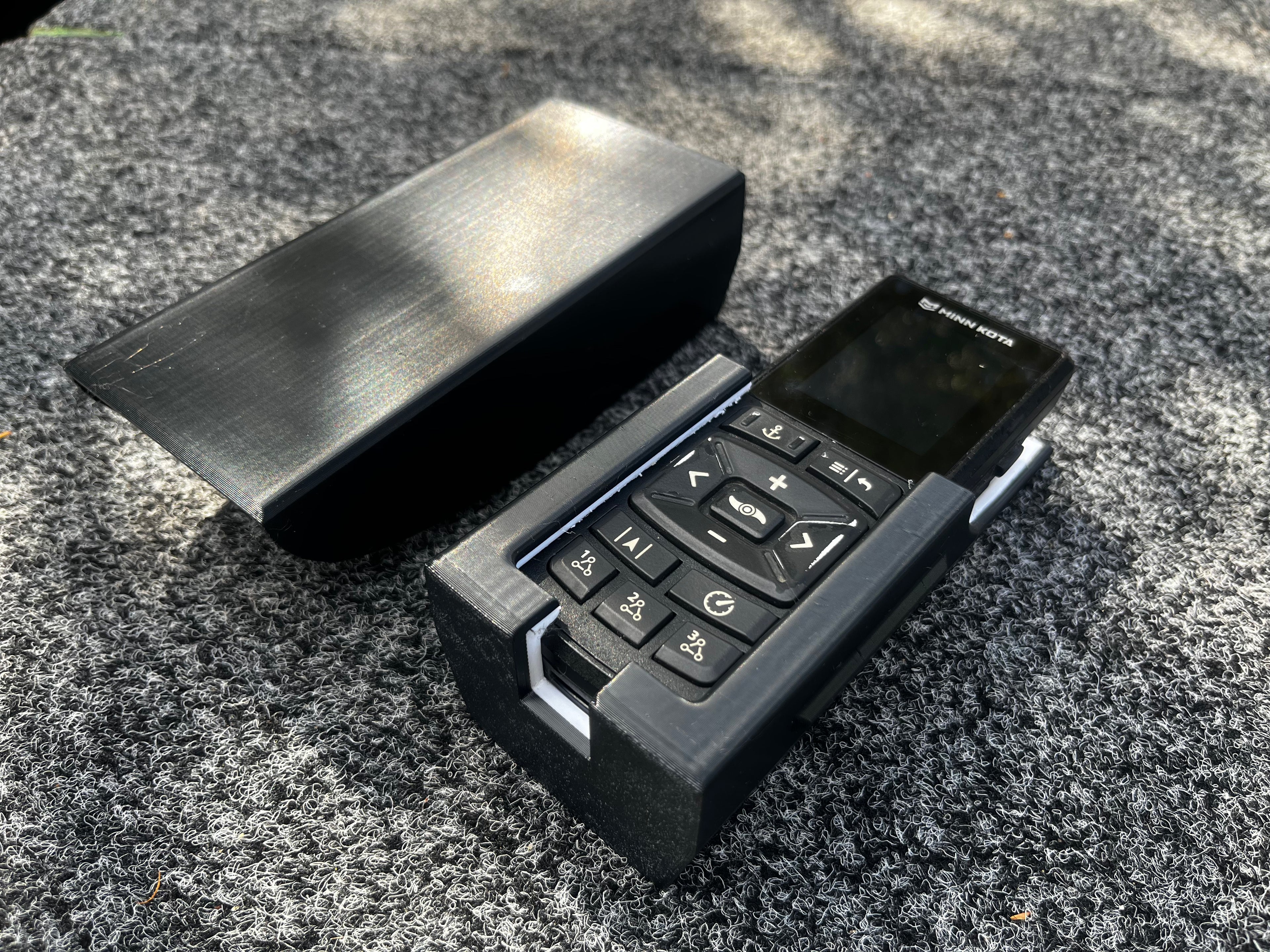 Minn Kota Advanced GPS Remote Holder – WaveShield Protective Cradle | UV-Stable Marine Mount
